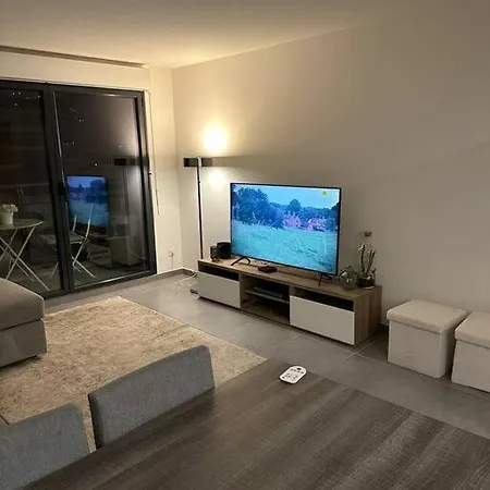 Superbe T2 Moderne Et Luxueux Lägenhet