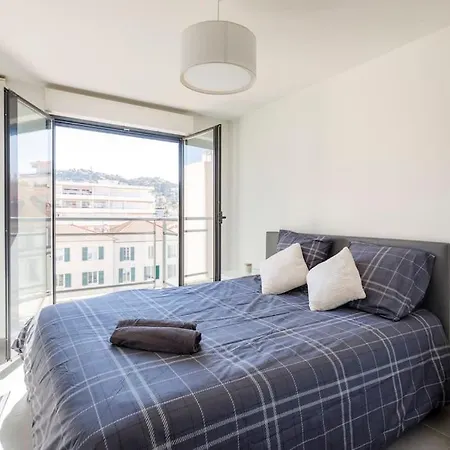 Lägenhet Superbe T2 Moderne Et Luxueux Cannes