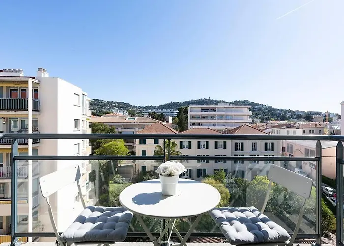 Superbe T2 Moderne Et Luxueux *